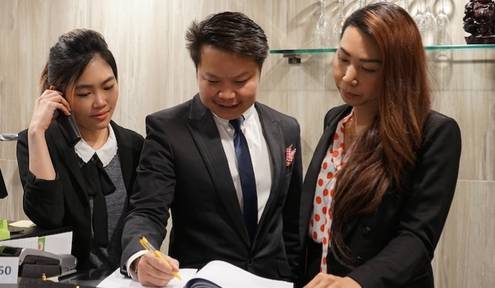 From Hotels to Events: A Comprehensive Guide to Hospitality Degrees From Hotels to Events: A Comprehensive Guide to Hospitality Degrees