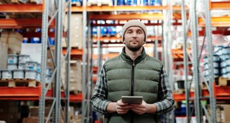 The Ultimate Guide to Managing Your Warehouse Efficiently