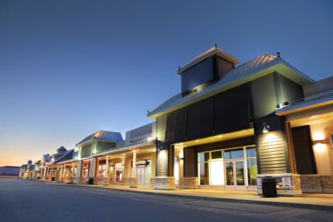 Benefits of Outdoor Lighting for Commercial Properties