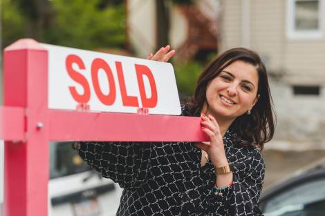 7 Key Requirements for Becoming a Successful Real Estate Agent