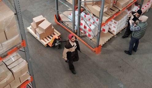 How to Equip Your Warehouse for Better Efficiency and Productivity