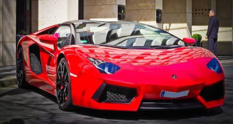 Demystifying the World of Exotic Cars: Types and Features Unveiled