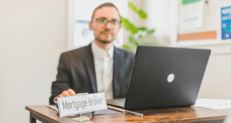 Navigating the Homebuying Process: How a Mortgage Broker Can Help